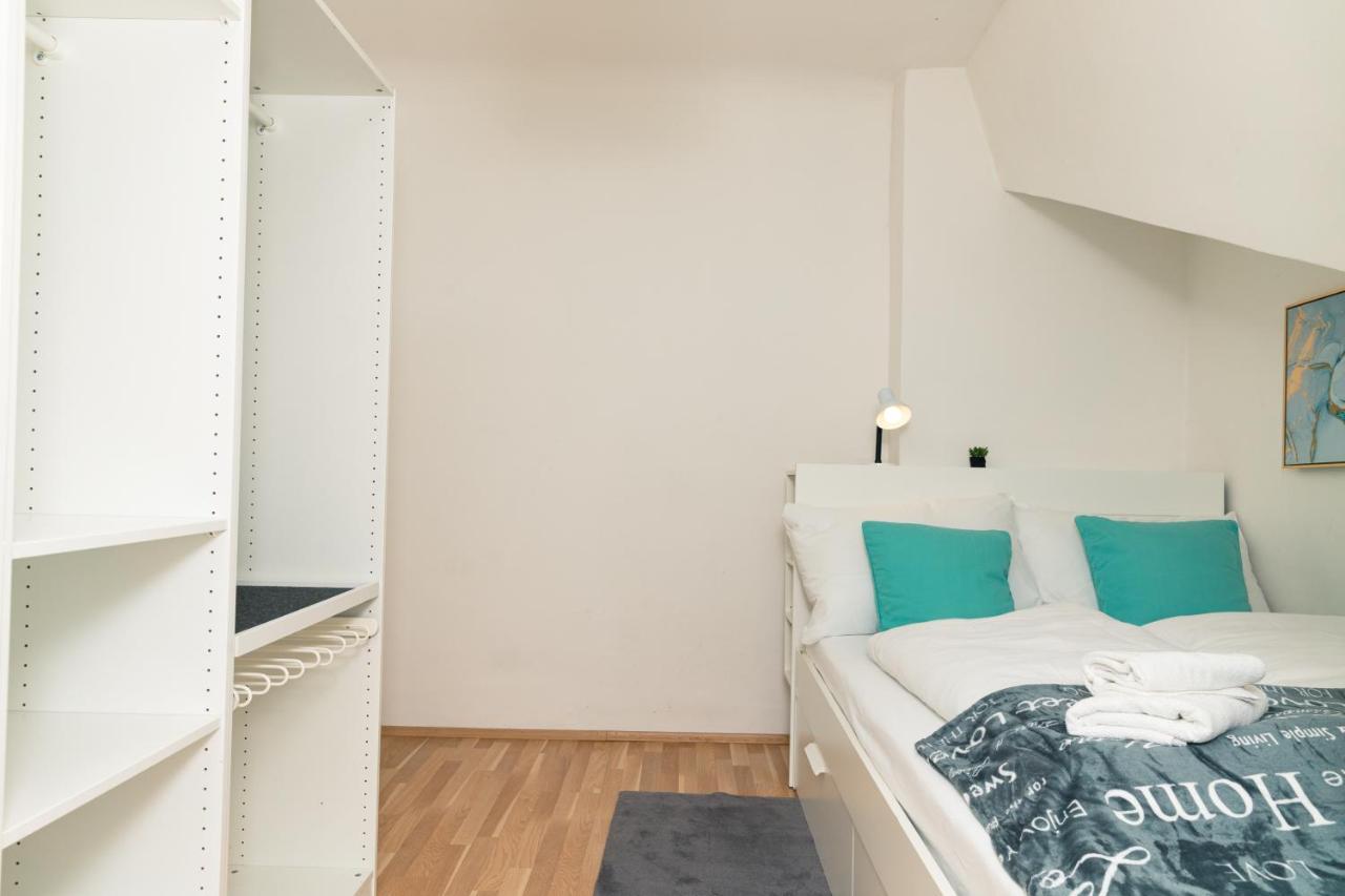 Milky Way Top Floor 2-Bedroom Apartment Air Condition فيينا المظهر الخارجي الصورة