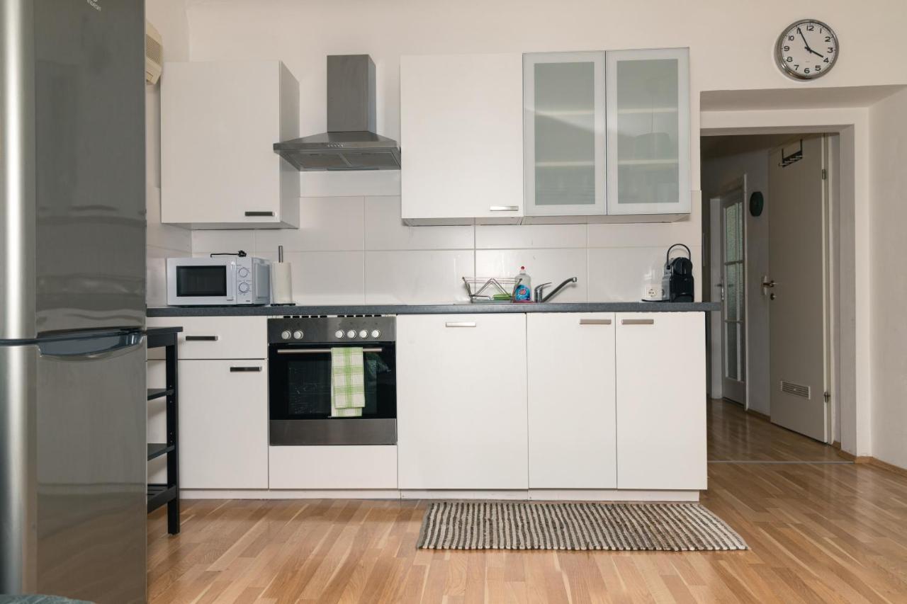Milky Way Top Floor 2-Bedroom Apartment Air Condition فيينا المظهر الخارجي الصورة
