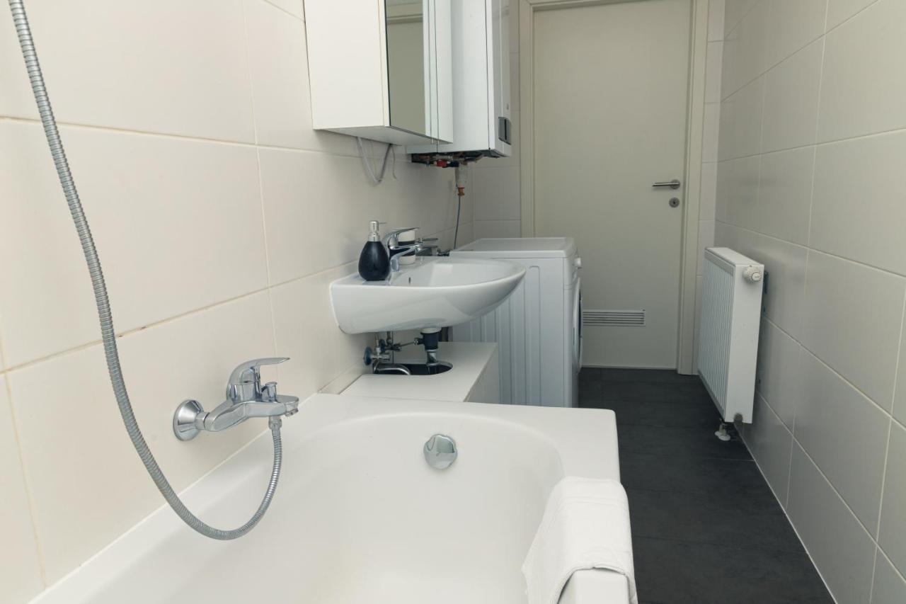 Milky Way Top Floor 2-Bedroom Apartment Air Condition فيينا المظهر الخارجي الصورة